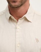 U.S. Polo Assn. Сафари риза мъжка с лен LINEN BLEND LS бежова с изчистена шарка MUP3248