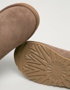 UGG Апрески Classic Mini II в кафяво 1016222.CRBO