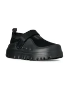 UGG Боти Peakmod Lowcut в черно 1171355.BBLC