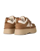 UGG Маратонки Astromel в кафяво 1171541.CHE