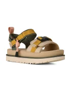 UGG Сандали W Goldenstar Wildwood в бежово 1180070.SNDC