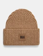 UGG шапка beanie дамска с вълна кафява 20061