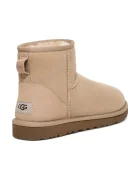UGG Велурени апрески Classic Mini II в бежово 1016222