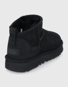UGG Велурени апрески Classic Ultra Mini в черно 1116109.BLK
