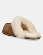 UGG Велурени чехли Scuffette II 1106872.CHE