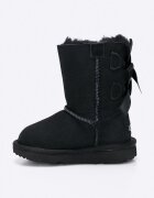 UGG Зимни обувки в черно
