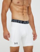 Under Armour Къс панталон за трениране