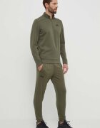 Under Armour Спортен панталон Fleece в зелено с изчистен дизайн