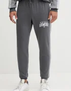 Under Armour Спортен панталон Rival