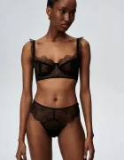 Undress code Сутиен 581 Bliss Bra Black в черно от полупрозрачна материя с десен