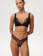 Undress code Сутиен Innamorata Bra в черно от дантела с изчистен дизайн 546
