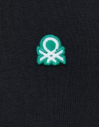United Colors of Benetton Памучна тениска в черно с изчистен дизайн
