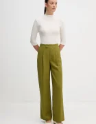 United Colors of Benetton Тениска дамска в бежово с ниско поло 36K8D201B
