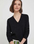 United Colors of Benetton Вълнен пуловер дамски в черно от лека материя