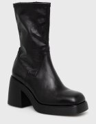 Vagabond Shoemakers Боти Brooke дамски в черно с висок ток
