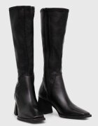 Vagabond Shoemakers Ботуши HEDDA в черно с дебел ток 5602.202.20