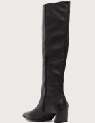 Vagabond Shoemakers ботуши под коляното дамски от кожа ILONA черни 6232-201-20