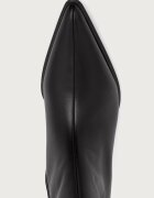 Vagabond Shoemakers ботуши под коляното дамски от кожа ILONA черни 6232-201-20