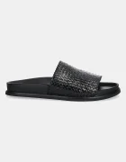 Vagabond Shoemakers Кожени чехли EFFIE в черно 5922-125-20