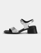 Vagabond Shoemakers Кожени сандали INES