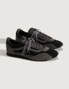 Vans Premium Super Lowpro маратонки от велур черни VN000EHNGAP1