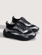 Vans Ultrarange Neo 2.0 маратонки черни VN000EJ8YG41