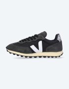 Veja Маратонки Rio Branco в черно RB0102367