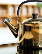 Vialli Design Чайник със свирка 15 L