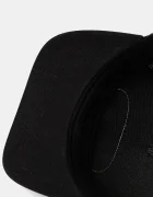 Von Dutch Шапка с козирка в черно VD/0/CAS1/LOFB04