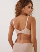 women'secret Сутиен REAL в бежово с изчистен дизайн REAL.SKIN