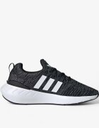 adidas Sportswear Swift Run 22 Shoes Black/White
