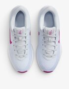 Nike G.T. Hustle Academy White