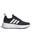 adidas Sportswear Спортни обувки Swift Run с мрежа - Бял/Черен