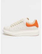 Alexander McQueen Скосени кожени тренировъчни обувки - Оранжев/Мръснобял
