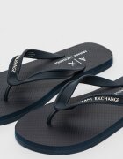 ARMANI EXCHANGE Чехли с десен Мръснобял/Тъмносин