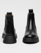 ARMANI EXCHANGE Кожени боти Chelsea Черен