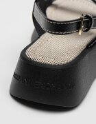 ARMANI EXCHANGE Сандали с равна платформа Черен