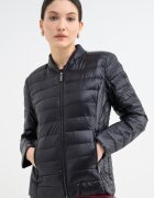 ARMANI EXCHANGE Яке с джобове с цип Черен