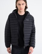 ARMANI EXCHANGE Зимно яке с качулка и джобове Черен