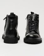 BOSS Кожени боти Julyo Halb с лого Черен