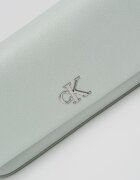 CALVIN KLEIN JEANS Чанта за рамо от еко кожа с лого Бледо синьо