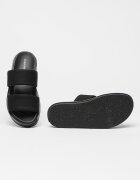 CALVIN KLEIN JEANS Чехли с платформа Черен