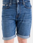 CALVIN KLEIN JEANS Дънкови слим бермуди с навит подгъв Син