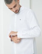 CALVIN KLEIN JEANS Риза с памук с копчета на яката Бял