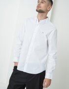 CALVIN KLEIN JEANS Риза с памук с копчета на яката Бял