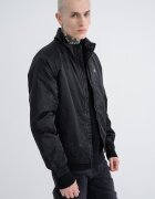 CALVIN KLEIN JEANS Яке с цип и джобове Черен