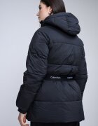 CALVIN KLEIN JEANS Зимно яке с колан с лого Черен
