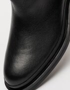 Clarks Кожени ботуши Previa-High с цип отзад Черен