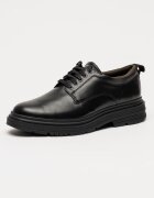 Clarks Кожени обувки Badbury с връзки Черен