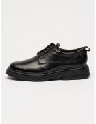 Clarks Кожени обувки Badbury с връзки